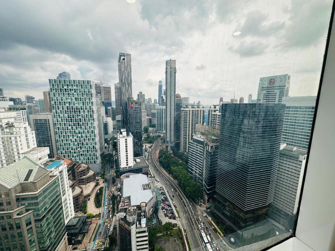 Vortex Suites Klcc By Nadia Guesthouse Kuala Lumpur Exterior photo